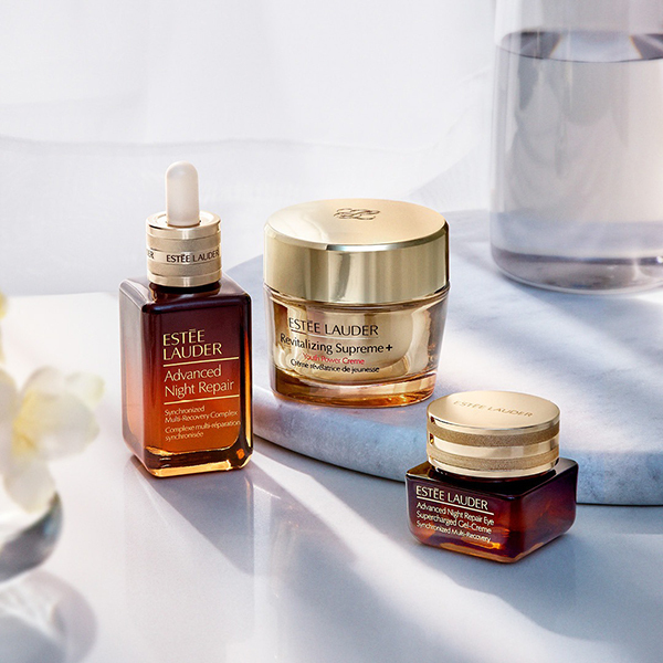 2740ポイントバック】【約21110円(税込)相当*1】シュープリーム プラス