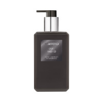 ウード・ウッド ハンド アンド ボディ モイスチャライザー / 240mL