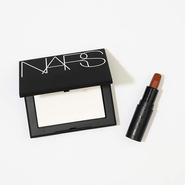 NARS プレストパウダー大小＆ブラッシュ2色　計４点セット 楽天市場】【選べる7種】NARS ナーズ ライトリフレクティング