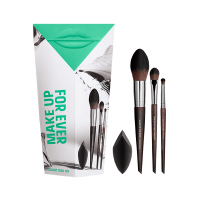 【在庫処分】メイクアップフォーエバーメイクブラシセット　16本 クラシック ツール セット / メイクアップフォーエバー(ブラシ