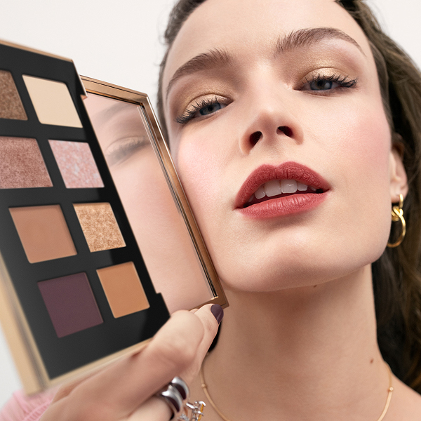 スウィート デカダンス アイシャドウ パレット / ボビイ ブラウン