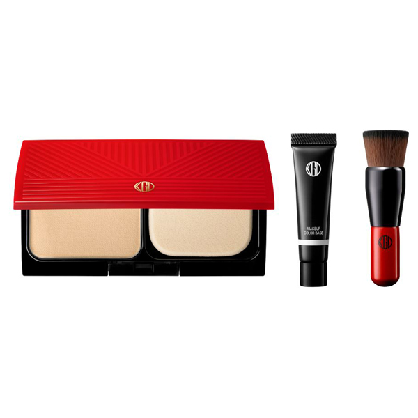 グロス フィルム ファンデーション 特別セット(2025) / SPF30 / PA+++ / 【012】明るめの肌色(ピンクオークル) / 9g、4g