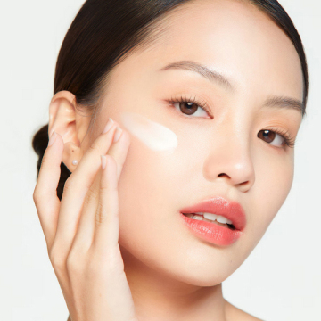 ビタエンリッチドクリーム&フェイスベース 04