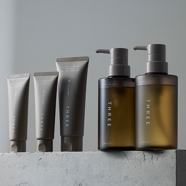 エッセンシャルセンツ トリートメント ハンド&ネイル クリーム / THREE