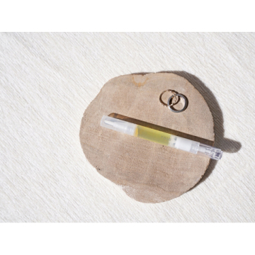 ネイルオイル 04