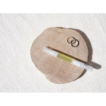 ネイルオイル 04