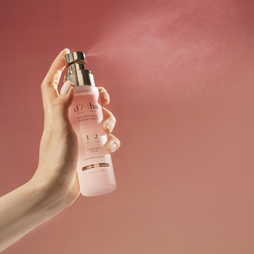 プロフェッショナルヘアパフュームセラム 02