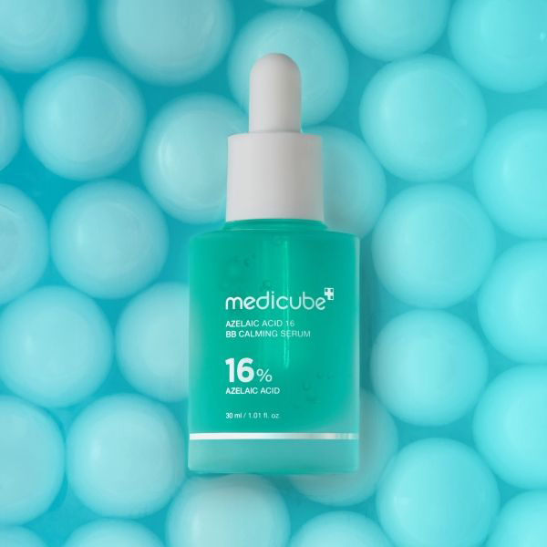 新品未開封　メディキューブ　アゼライン酸16BBカーミングセラム Amazon.co.jp: メディキューブ アゼライン酸16BBカーミングセラム 油
