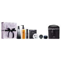 プレミアム ホリデー コフレ 2025 / 限定品 / 200mL、15g、180mL、2g、5g、1枚、1個