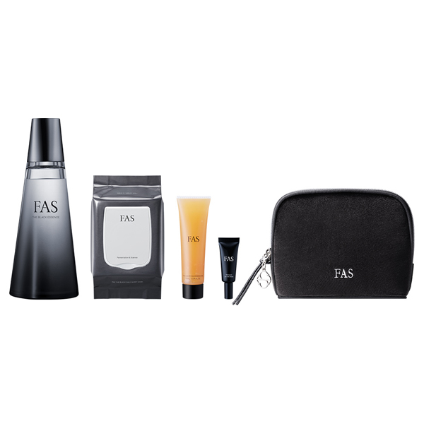 ベストセラー ホリデー コフレ 2025 / 120mL、10枚、28mL、1g、1個 / 限定品