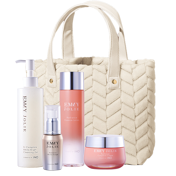 クリスマスコフレ2025 / 195ml、50g、30ml、200ml、1個