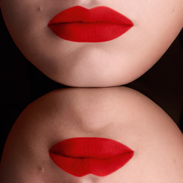 バーバリー キス リキッド マット 03