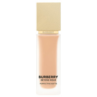 バーバリー ビヨンド ウェア パーフェクティング マット / 40 LIGHT WARM / 30mL / さらりとした快適な付け心地