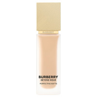 バーバリー ビヨンド ウェア パーフェクティング マット / 30 LIGHT WARM / 30mL / さらりとした快適な付け心地
