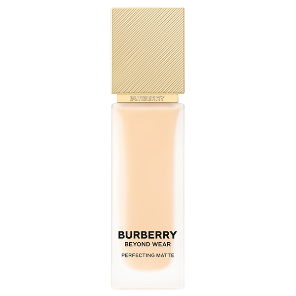 バーバリー ビヨンド ウェア パーフェクティング マット / 10 FAIR WARM / 30mL / さらりとした快適な付け心地