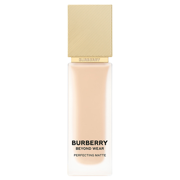 バーバリー ビヨンド ウェア パーフェクティング マット / 10 FAIR COOL / 30mL / さらりとした快適な付け心地