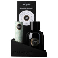 100ml、5g / 花々とウッドのスパイシーなブレンドで…