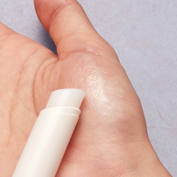 メイプルクレアヴィーガンリップバター 02