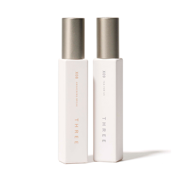 エッセンシャルセンツ R / THREE(香水, 香水・ヘアフレグランス)の通販