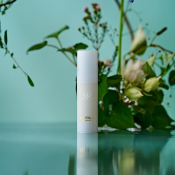 エイジ ソリューション クリーム 03