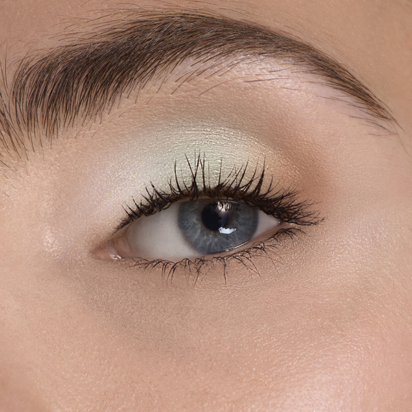 新品未使用　ディオールショウ　サンク　クルール　645 ミント バブルガム ディオールショウ サンク クルール / ディオール(パウダーアイシャドウ