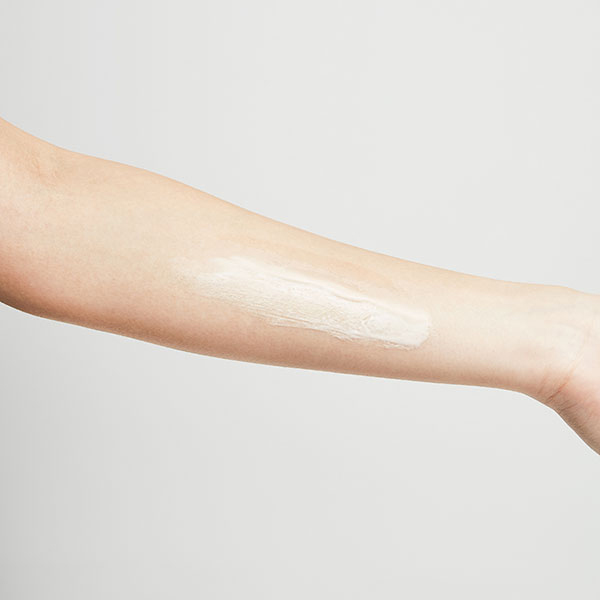 ボディウォッシュ BEE ショコラ / 190ml / 限定品 / 芳醇なビターショコラの香り 1