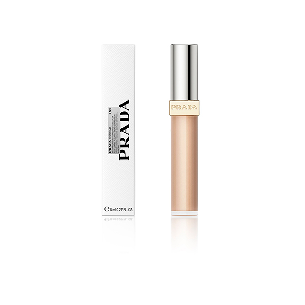 ブラーリング マイクロコレクティング コンシーラー / プラダ