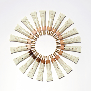 グッチ グロウ スキン ティント 05