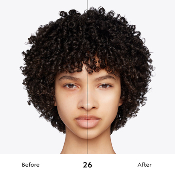 グッチ グロウ スキン ティント 03