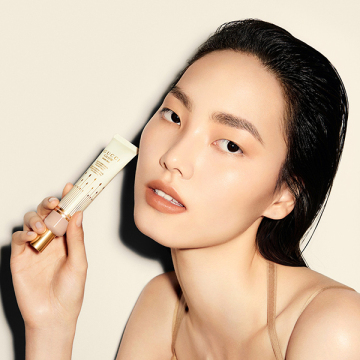 グッチ グロウ スキン ティント 05