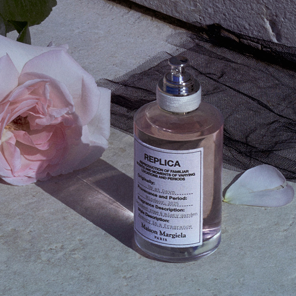 レプリカ オードトワレ アップ アット ドーン / Maison Margiela