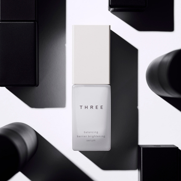 バランシング バリア ブライトニング セラム 05