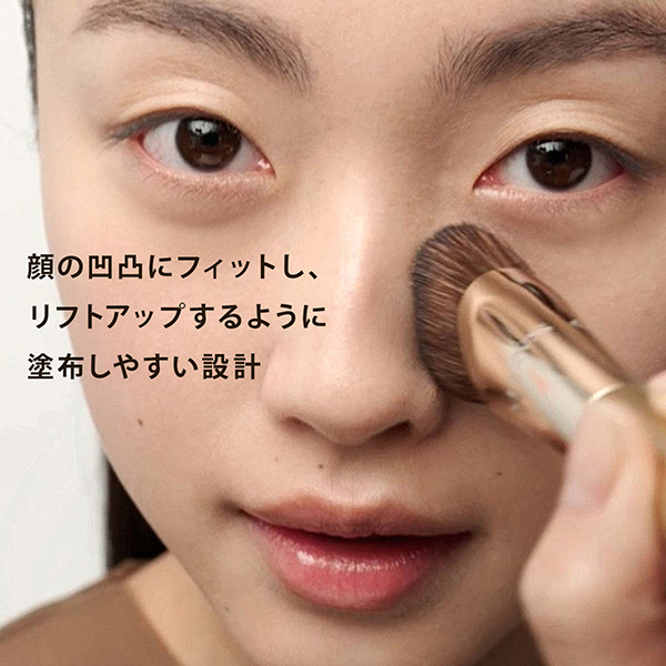 カッサ ファンデーションブラシ / クラランス(チーク・フェイスブラシ