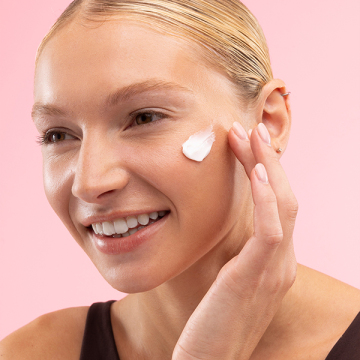 E バリア ブースト クリーム 03