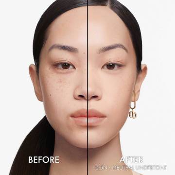 ディオール フォーエヴァー フルイド スキン グロウ 02