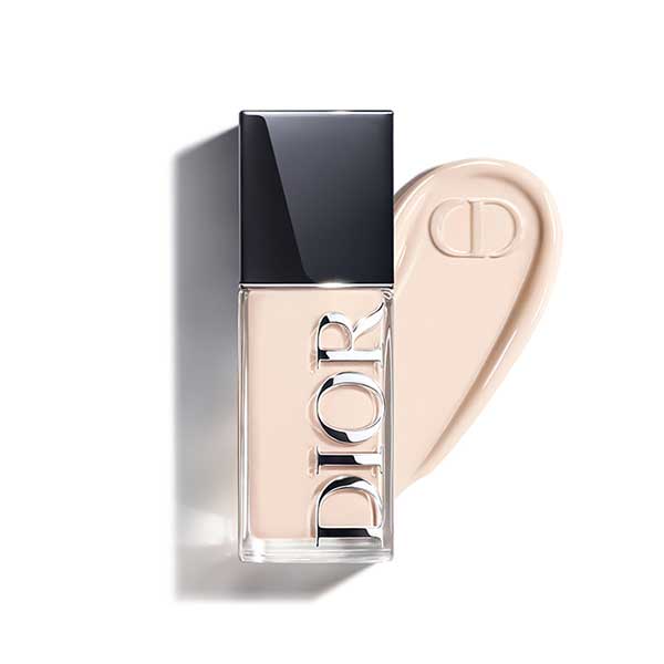 ディオール フォーエヴァー フルイド スキン グロウ / SPF50 / PA+++ / 00 ニュートラル / 30mL / 本体