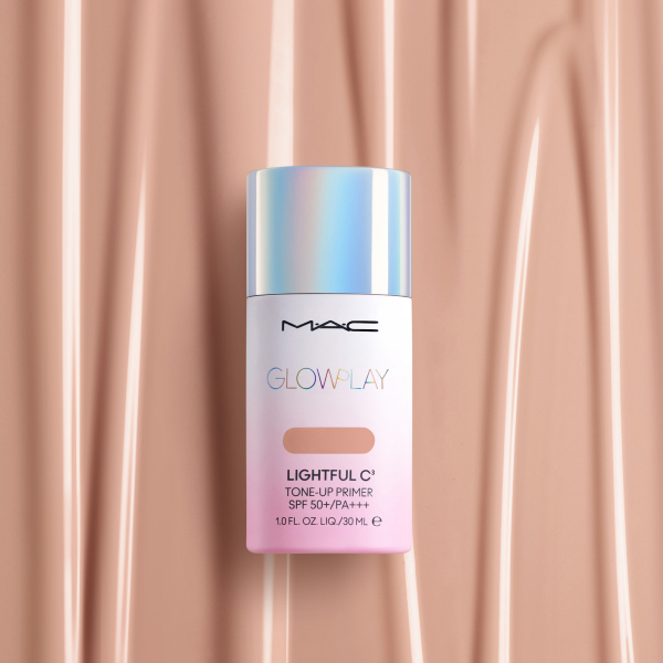 グロー プレイ ライトフル C3 トーン アップ プライマー SPF 50+ / M