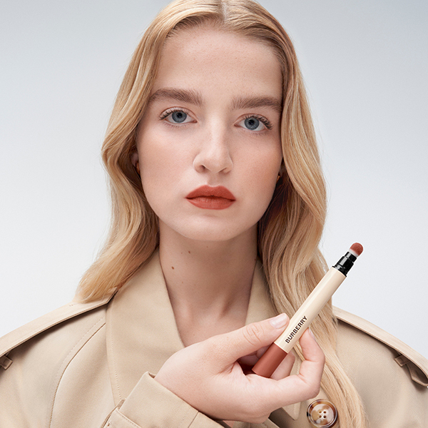 バーバリー ブリット マット リップ ヴェール / Burberry Beauty