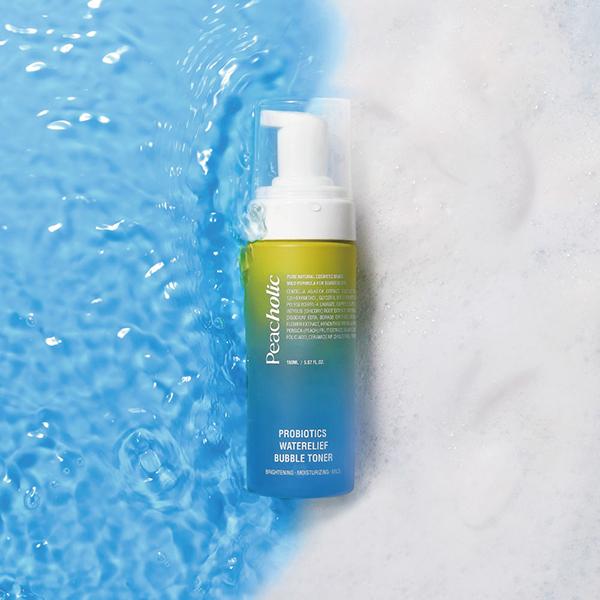 プロバイオティクスウォーターリーフバブルトナー / Peacholic(化粧水