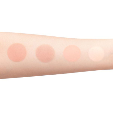 わがままチークハイライター 04