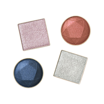 ヌーヴェル アイズ 02