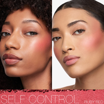 ライトリフレクティング ルミナイジングブラッシュ 02