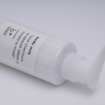 ボディミルク 03