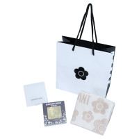 【@cosme限定】モイスチャーソープ&ミニタオル スペシャルセット / 60g、1個、1枚、1枚