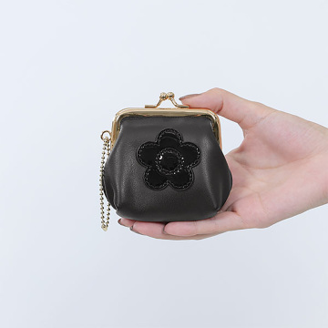 シンプルデイジーマーク2 ガマ口ポーチミニ 04