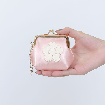 シンプルデイジーマーク2 ガマ口ポーチミニ 04