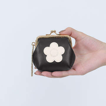 シンプルデイジーマーク2 ガマ口ポーチミニ 04