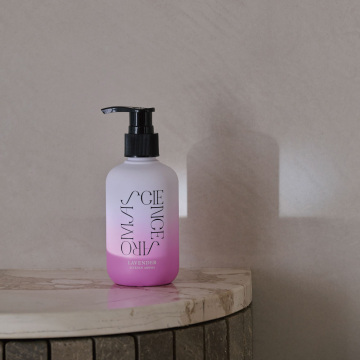 ボディミルク 03