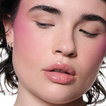 スキンフィニッシュ カラーストラック ブラッシュ 03