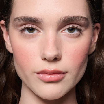 スキンフィニッシュ カラーストラック ブラッシュ 03